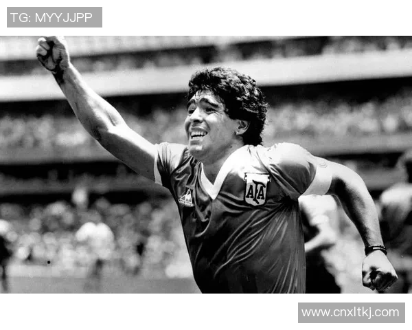 全球足球十大球星排行榜 盘点历史最佳球员荣誉与成就 全球足球十大球星排行榜 盘点历史最佳球员荣誉与成就